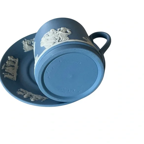 Wedgwood Jasperware Blue Cup and Saucer Set 4 of 6 - Picture 4 of 6